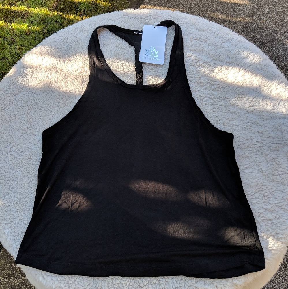 Black Yoga Tank